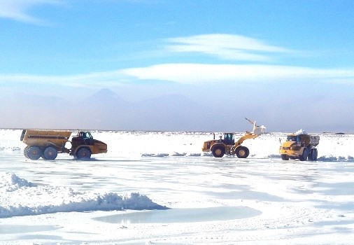 Corfo le baja el perfil a ingreso de canadiense al salar de Atacama