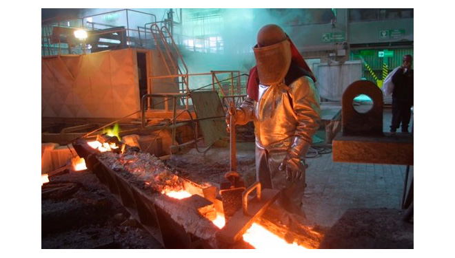 La pelea de Codelco y Enami por el cobre