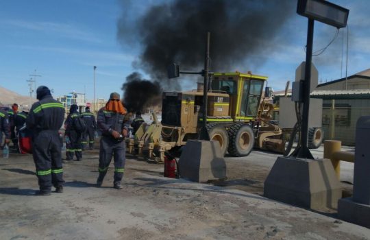 Evacan a personal de Meridian El Pen por toma ilegal de trabajadores