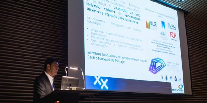 Universidad de Chile celebra 10 aos de Laboratorio Alges y lanza software Andes