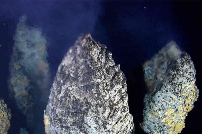 Minería en el mar: nódulos que contienen cobre