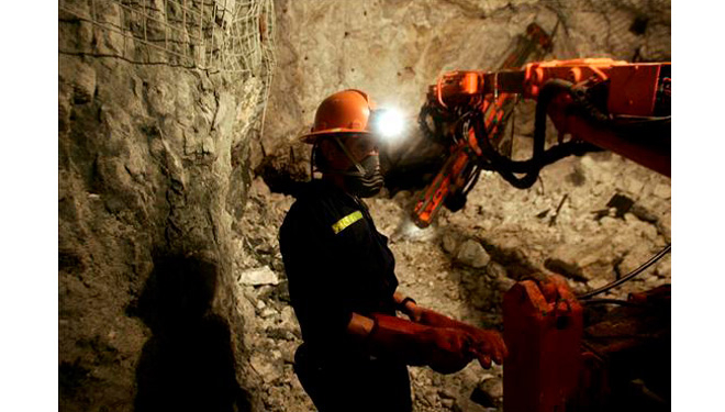 Glencore se prepara para la posible fusin con Rio Tinto en 2015