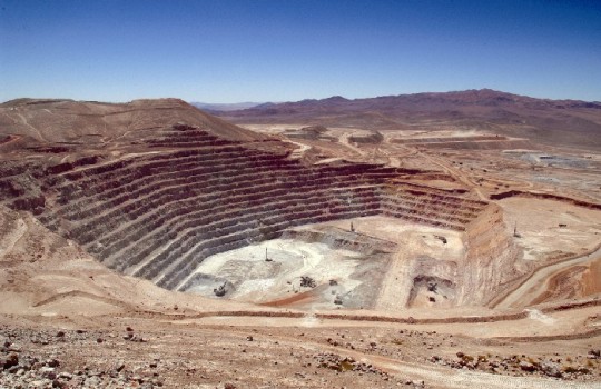 Escondida produciría 1,27 millones de toneladas de cobre en el año fiscal 2015