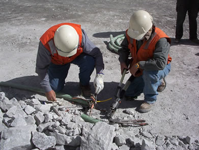 Gobierno presenta plan de conectividad para mineros en Tierra Amarilla