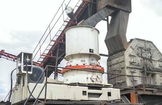 Metso instal primera trituradora de cono Nordberg GP220 en La Fontana, Colombia